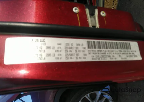 2019 Jeep Cherokee Latitude Fwd z USA, uszkodzony, nr VIN 1C4PJLCB5KD377008